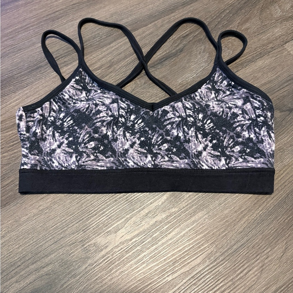 Women's Black and White Sports Bra